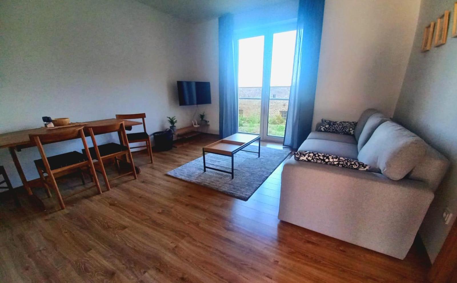 Apartman Violetta Нове-Мєсто-над-Метуї Екстер'єр фото