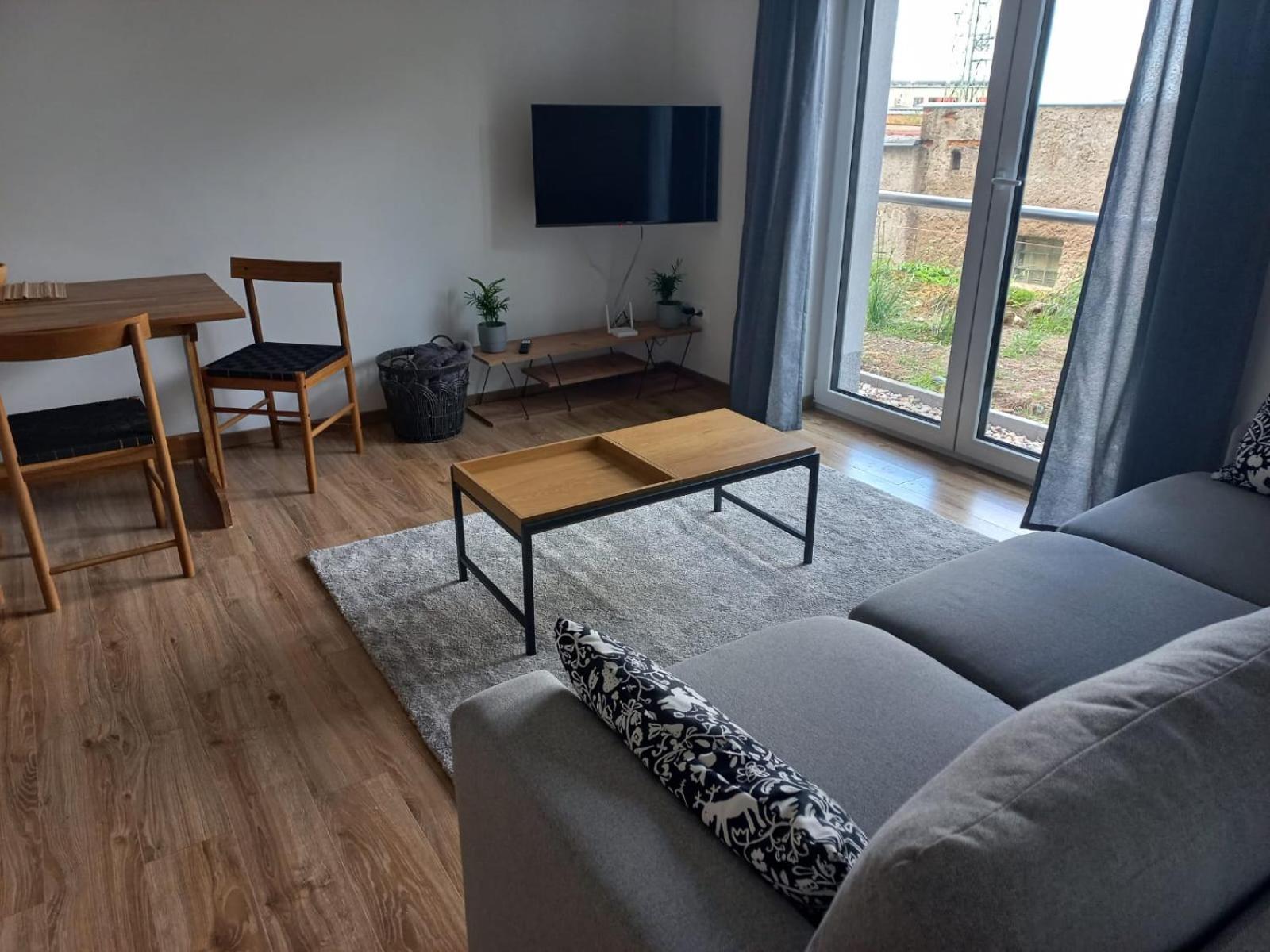 Apartman Violetta Нове-Мєсто-над-Метуї Екстер'єр фото