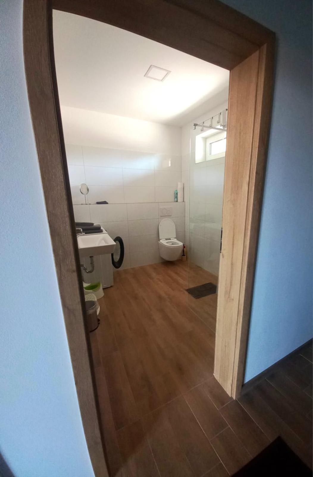 Apartman Violetta Нове-Мєсто-над-Метуї Екстер'єр фото