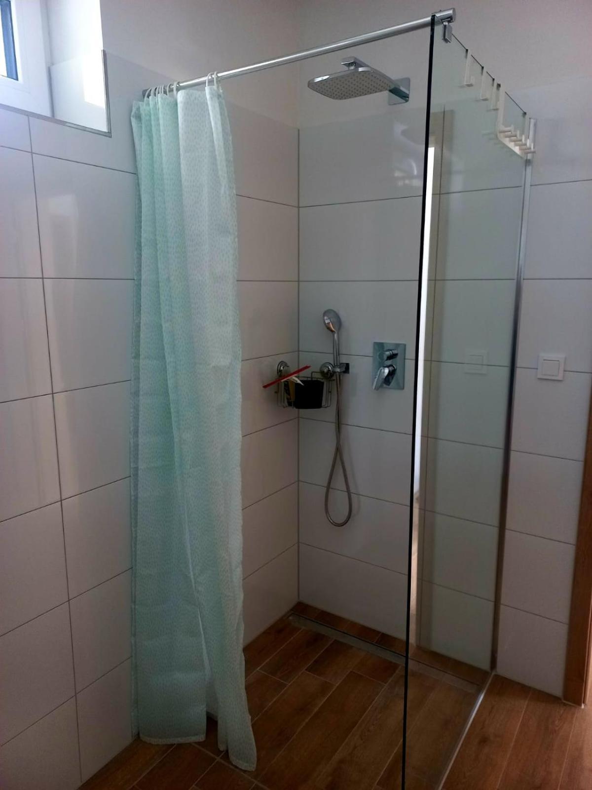 Apartman Violetta Нове-Мєсто-над-Метуї Екстер'єр фото